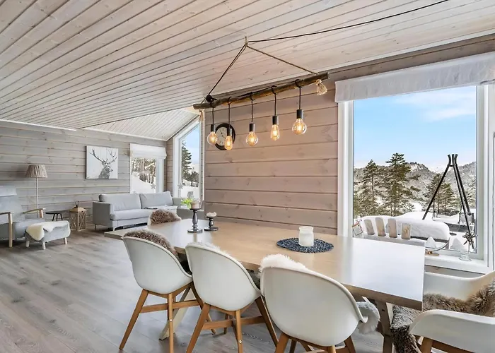 Modern Near Maldalsvatnet And Reinsnuten * Sauda