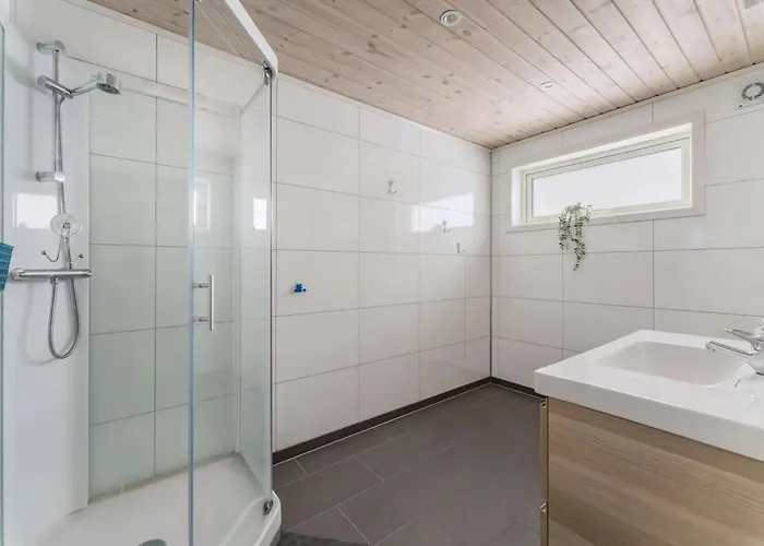 Modern Near Maldalsvatnet And Reinsnuten בית נופש *