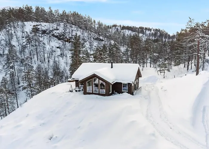 Modern Near Maldalsvatnet And Reinsnuten Sauda